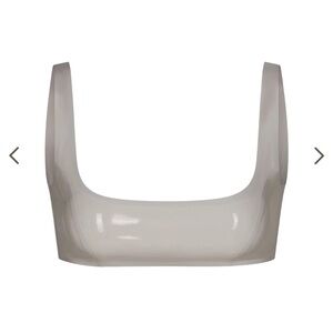 NWT SKIMS Latex Scoop Neck Bralette Cement (white) Size M Sold Out!